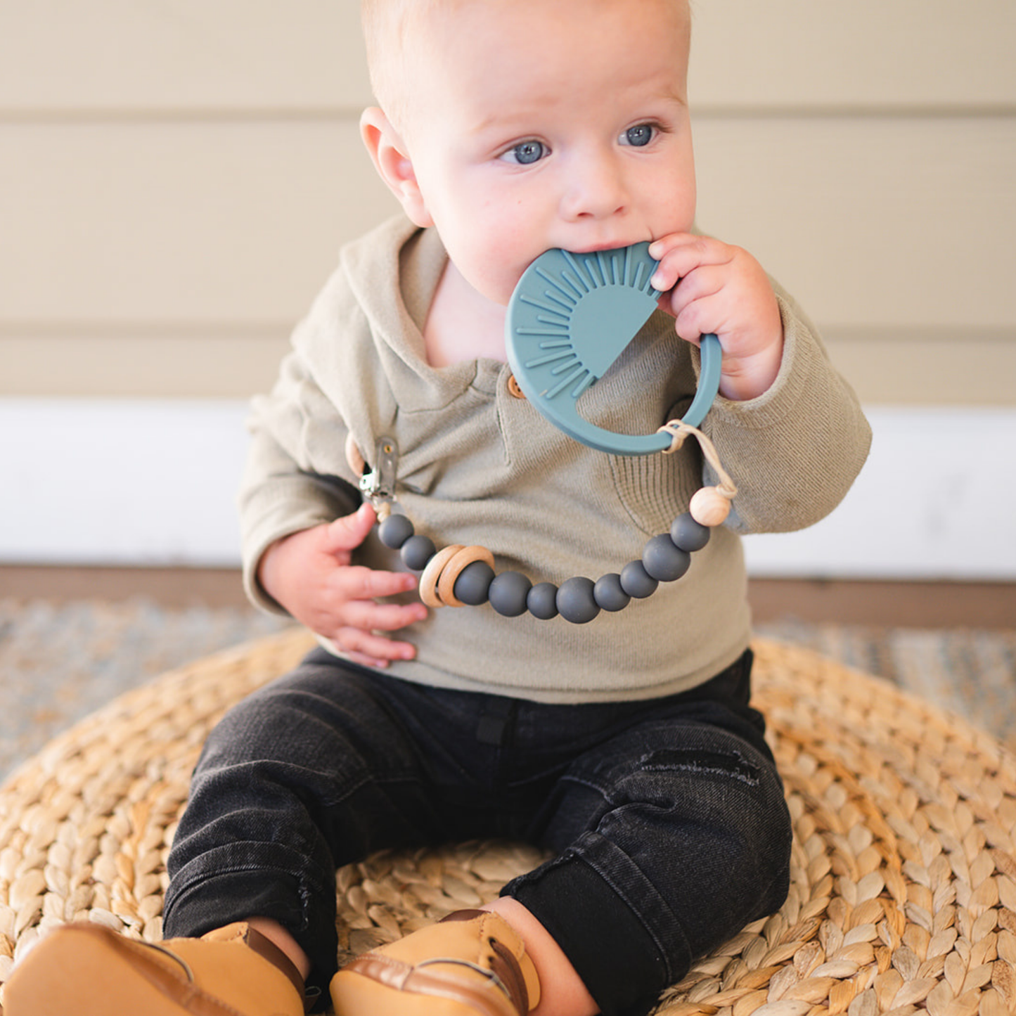 Babeehive Goods - Sunburst Teething Toy
