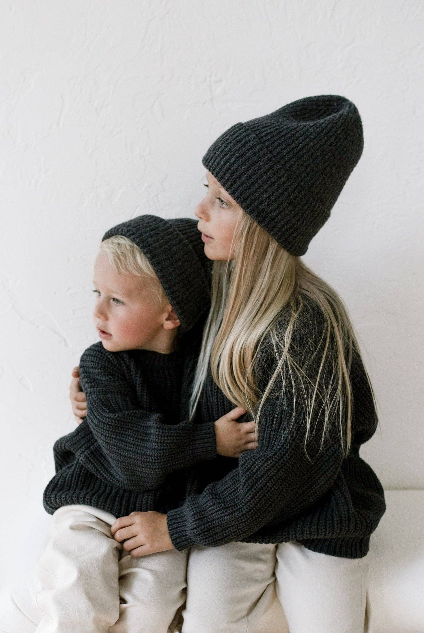 Oat Children - ‘Obsidian’ Chunky Knit Sweater