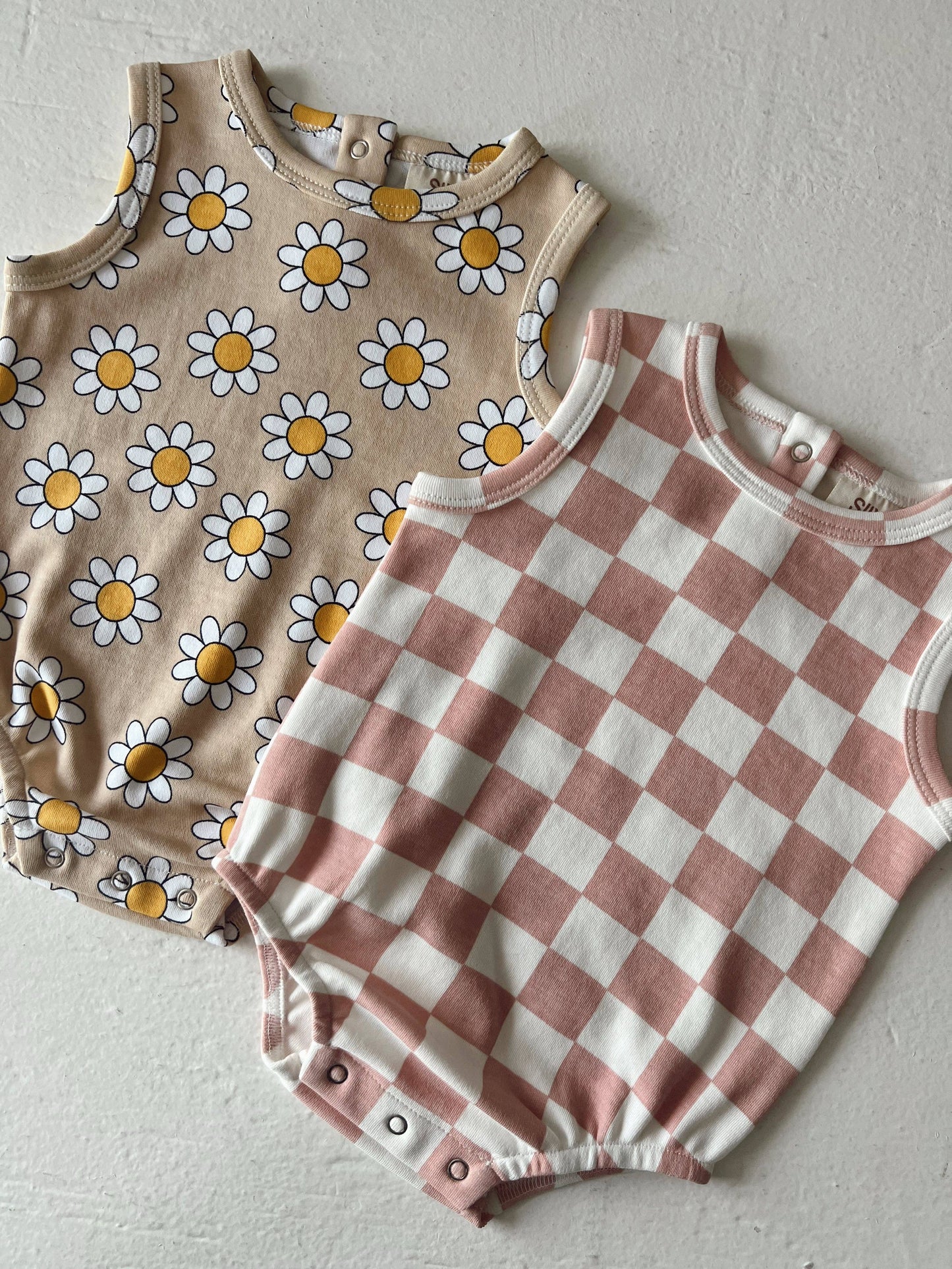 SIIX Collection - Strawberry Shortcake Checkerboard / Organic Dune Bubble
