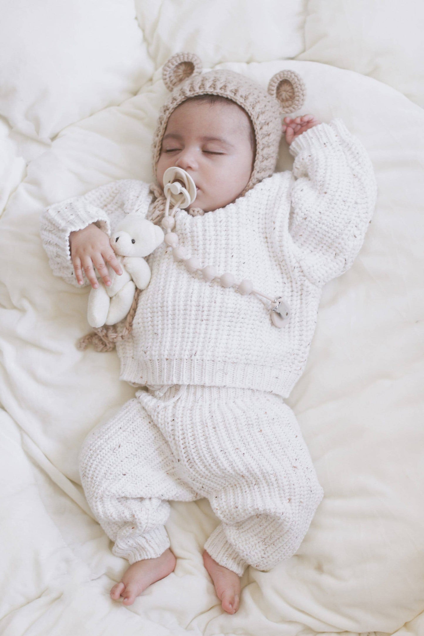 OLIVE & CRADLE - Baby Chunky Knit Braided Sweater