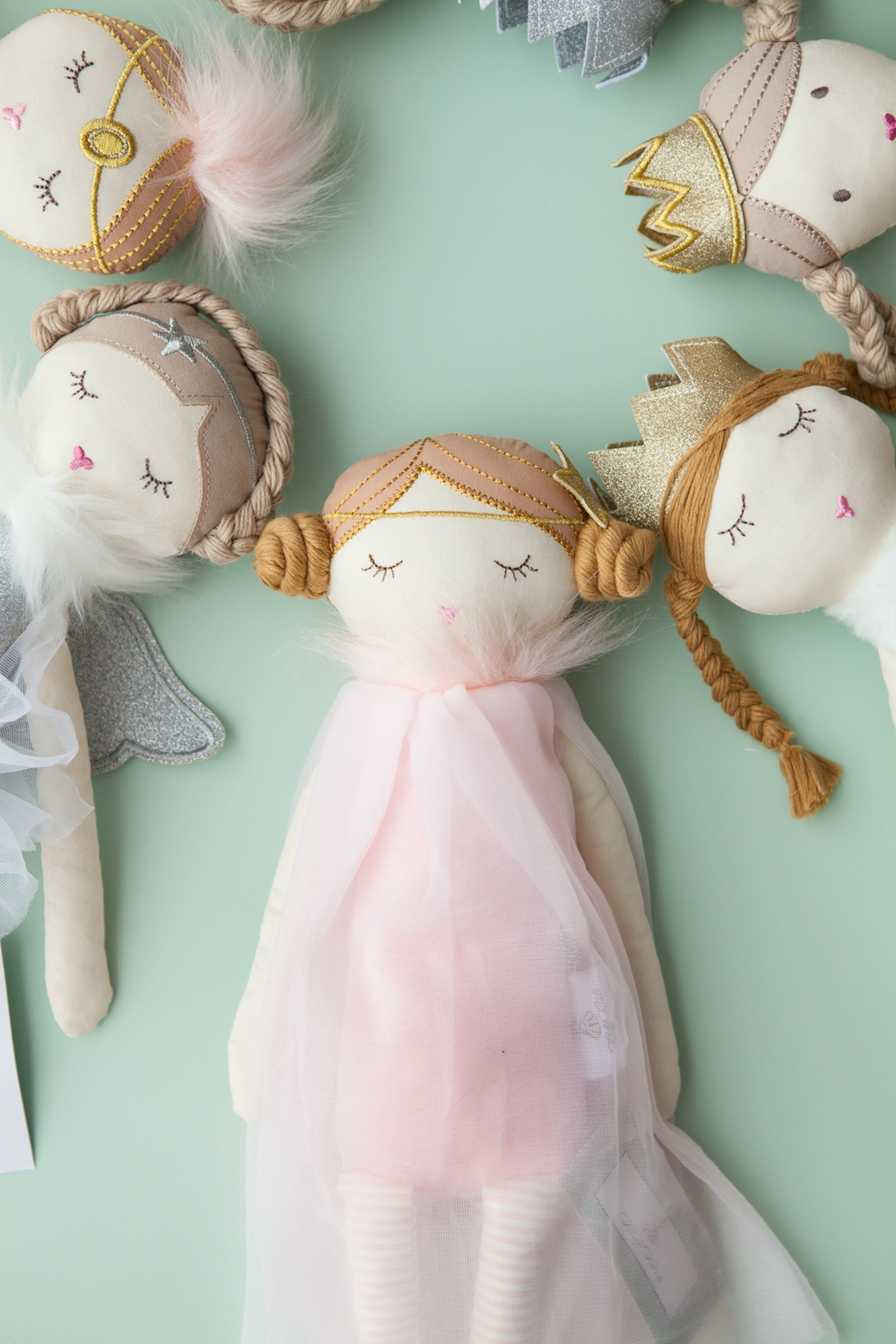 Annie & Charles® ballerina: B