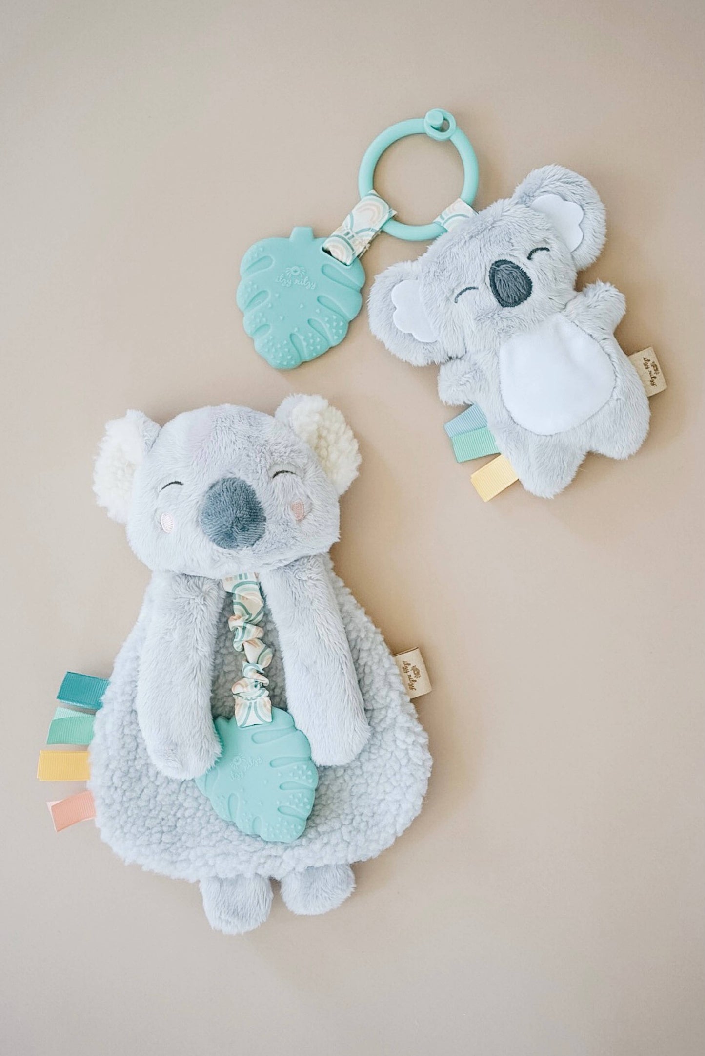 Itzy Ritzy - Itzy Pal™ Plush + Teether