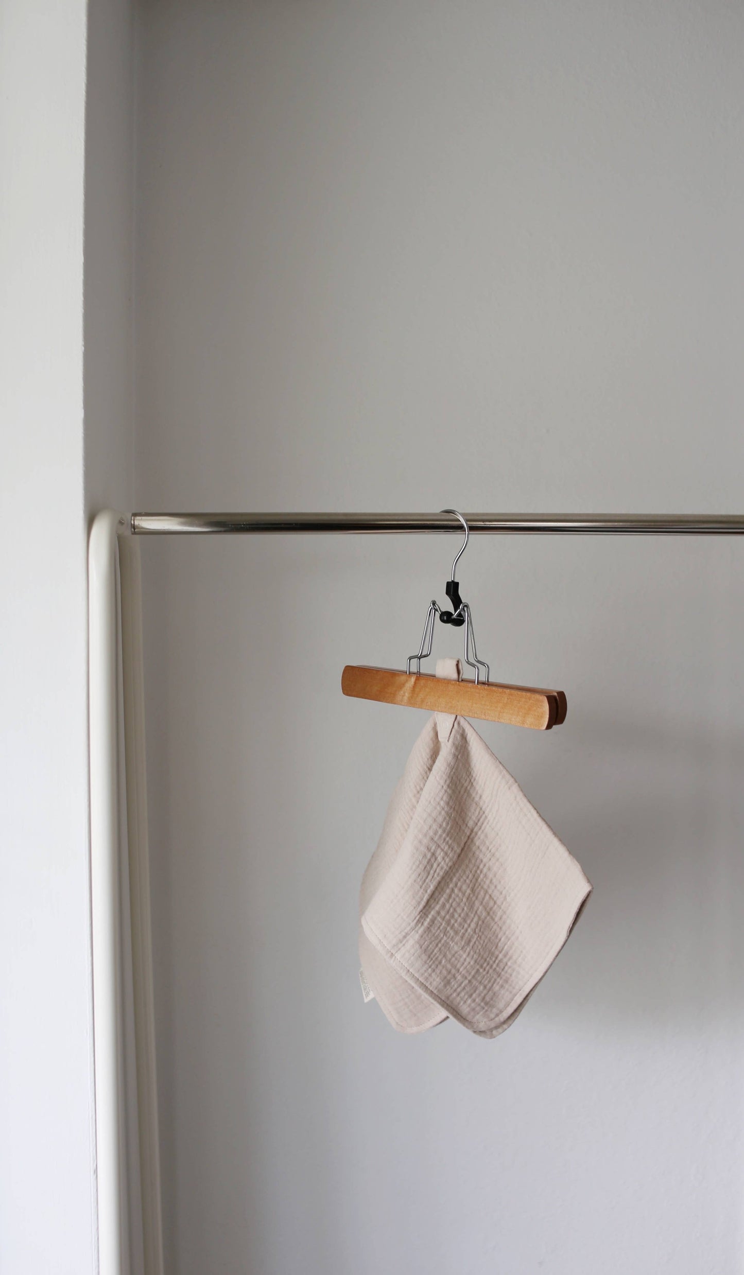 Marlowe & Co - Natural Sand Organic Cotton Muslin Lovey Blanket