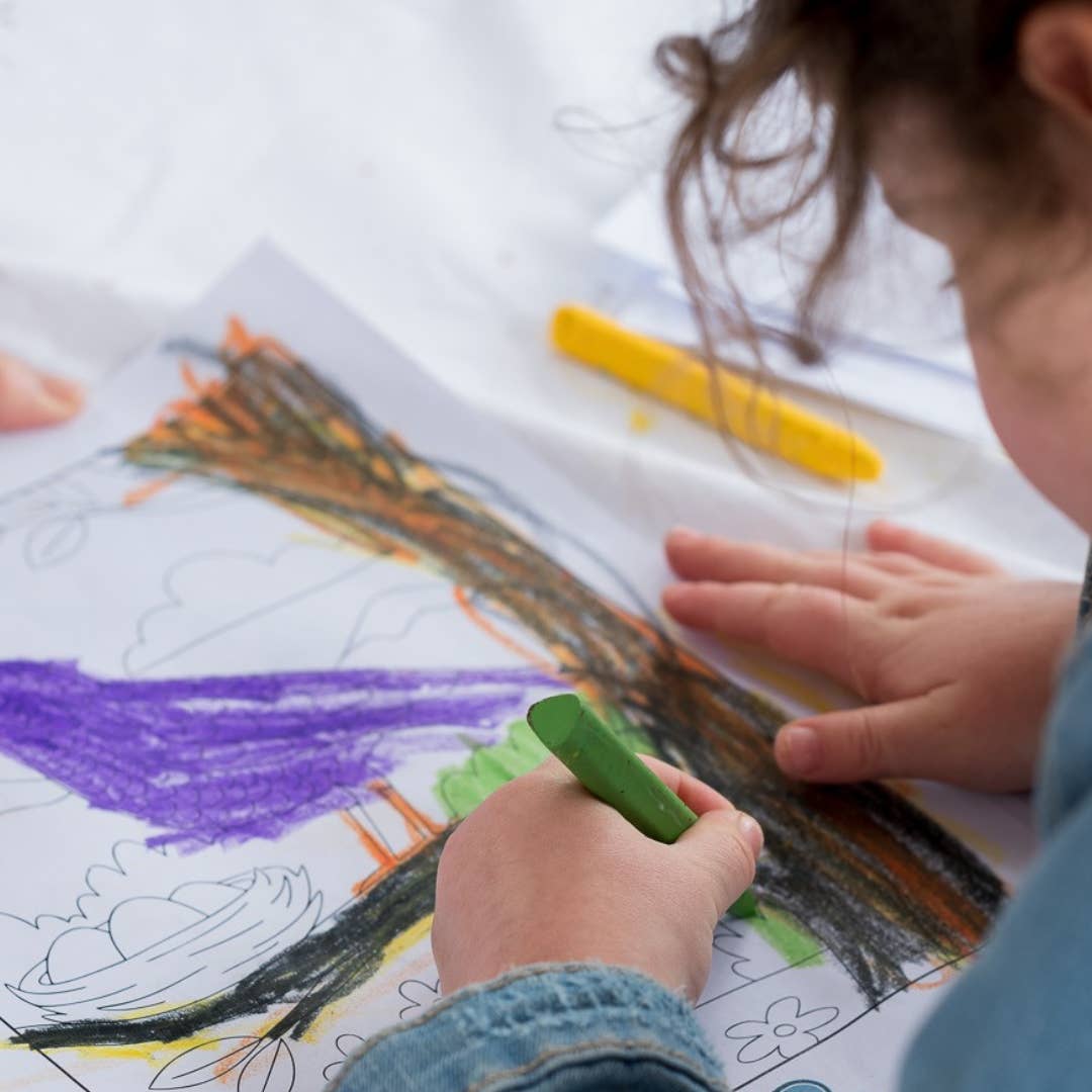 elseware unplug - Beeswax Crayons - Triangle - 8 Natural & Non-Toxic Colors