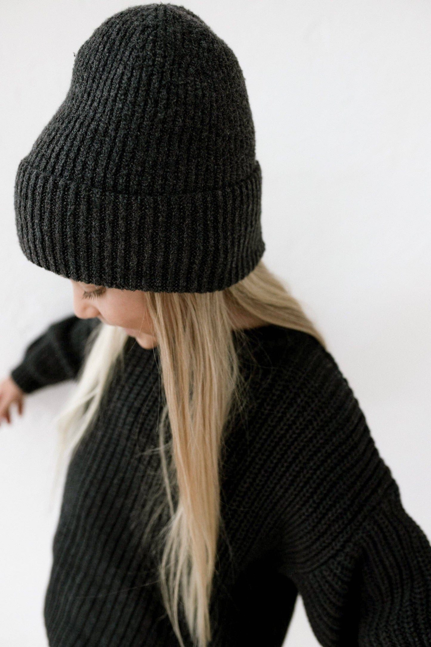 Oat Children - ‘Obsidian’ Chunky Knit Sweater