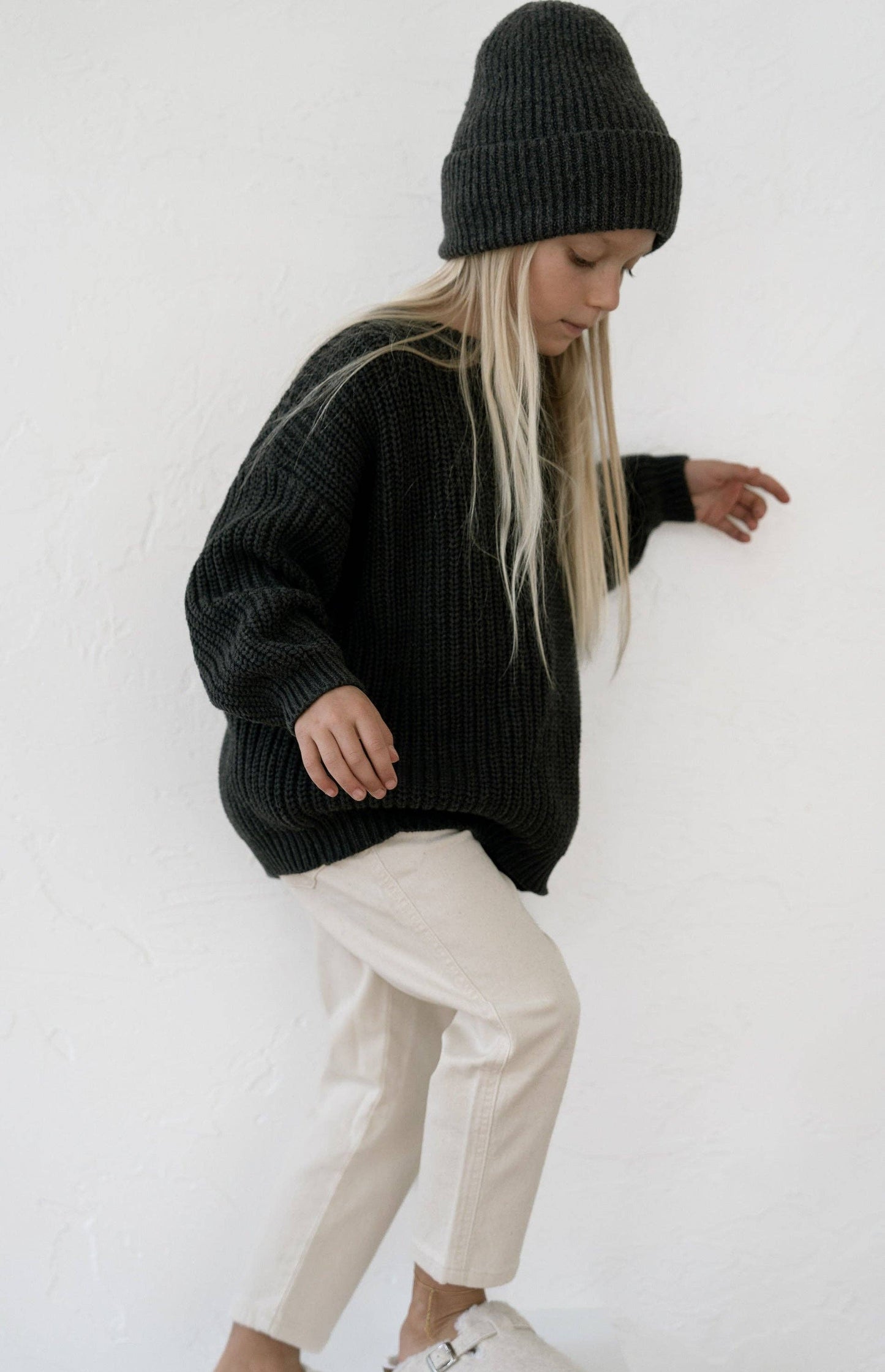 Oat Children - ‘Obsidian’ Chunky Knit Sweater