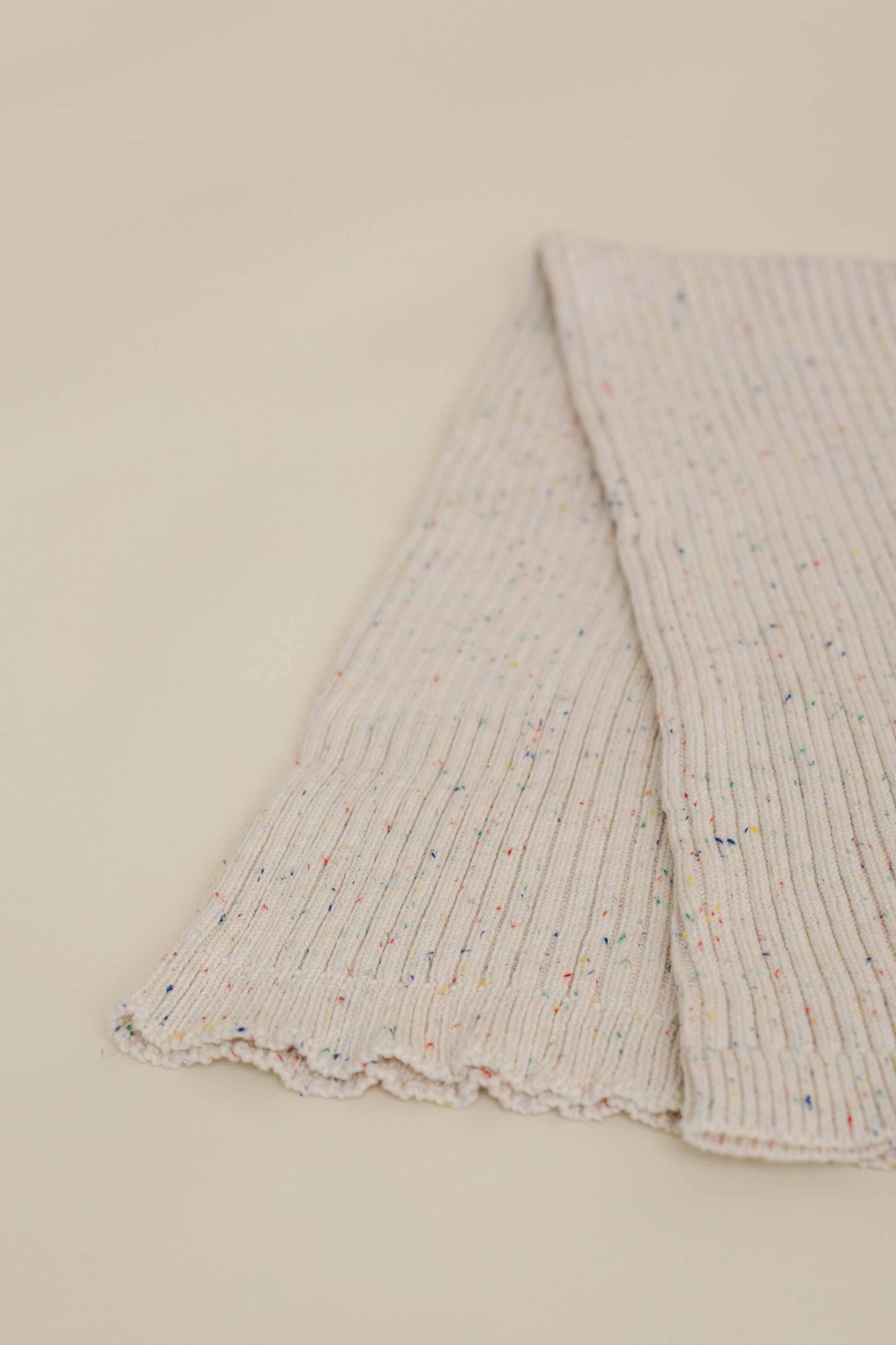 Dandillie - Sprinkle Knit Ribbed Blanket - Oat