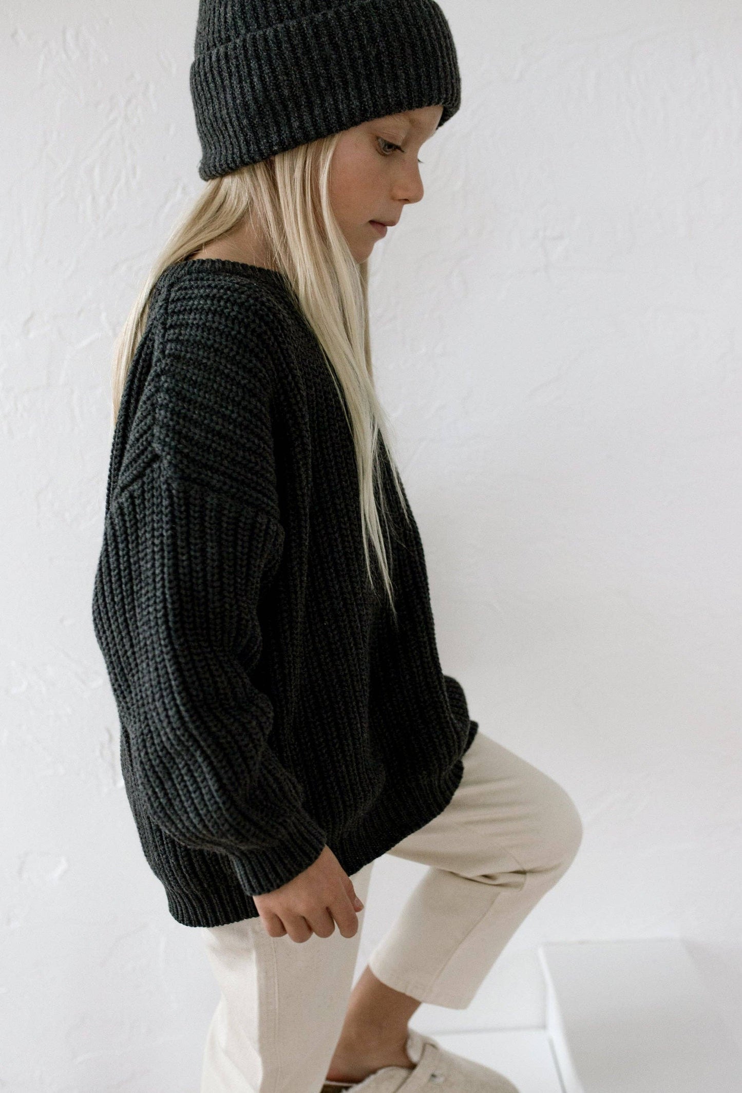 Oat Children - ‘Obsidian’ Chunky Knit Sweater