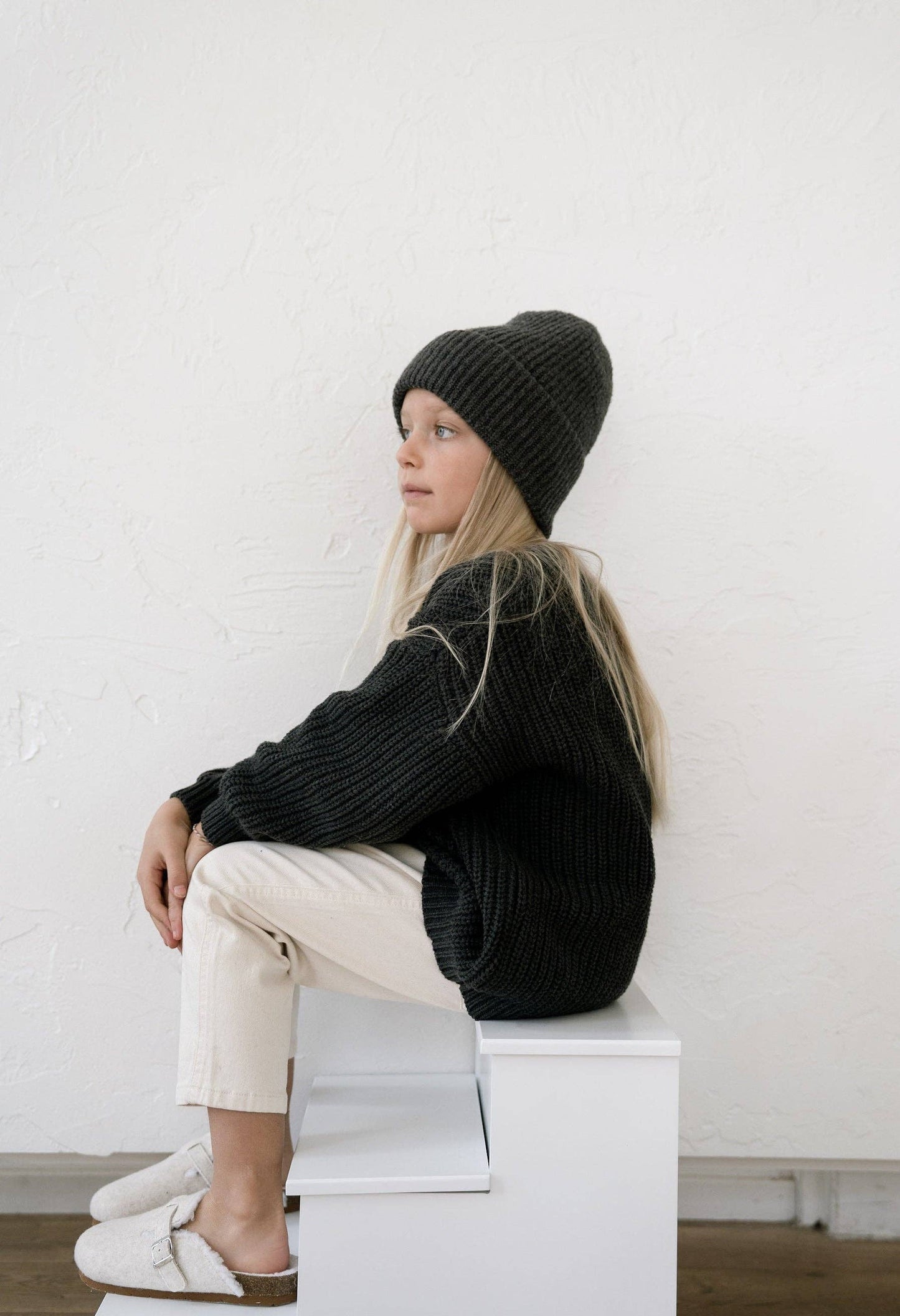 Oat Children - ‘Obsidian’ Chunky Knit Sweater