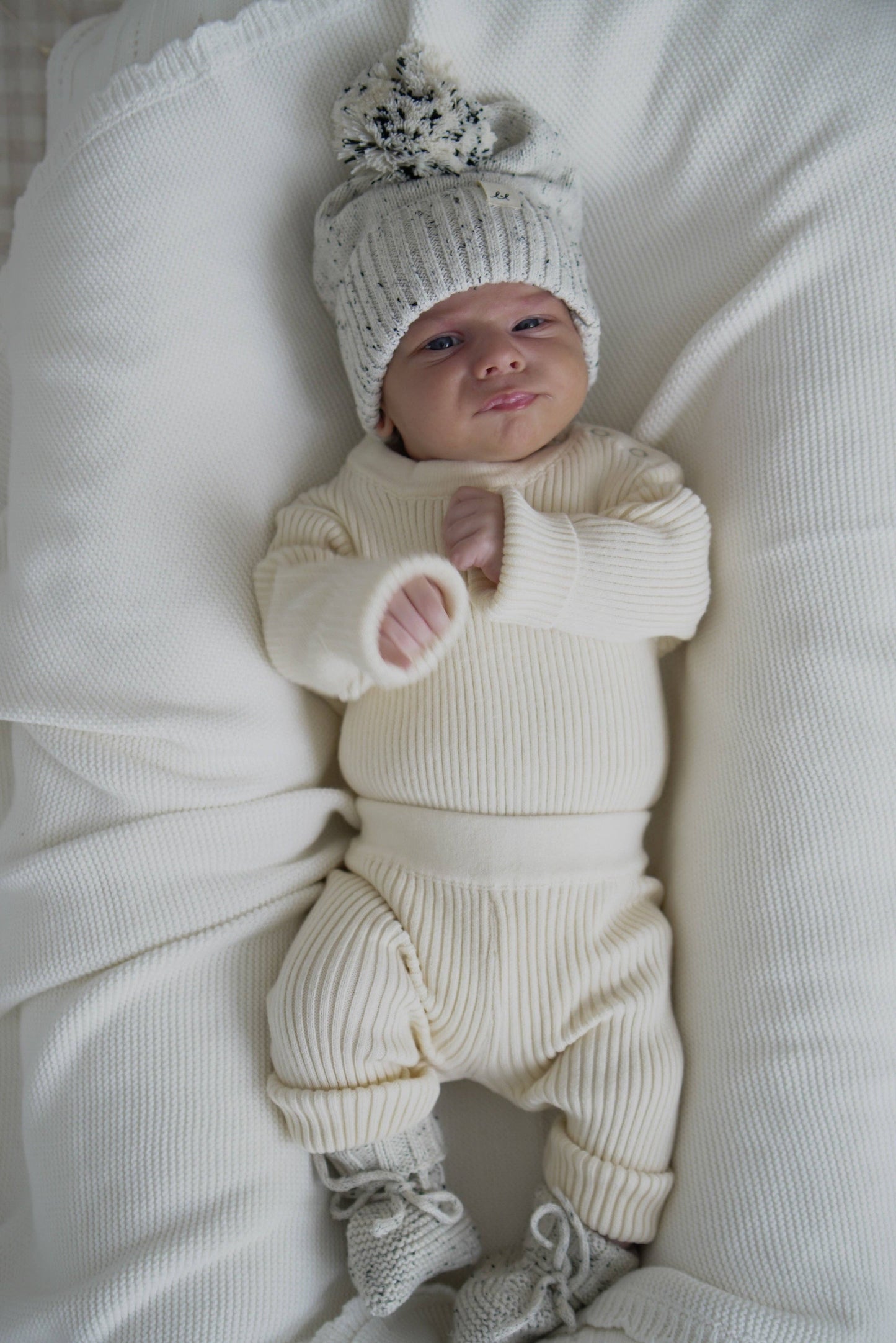 Luna + Luca - Luna + Luca Pom Beanie - Black Speckle