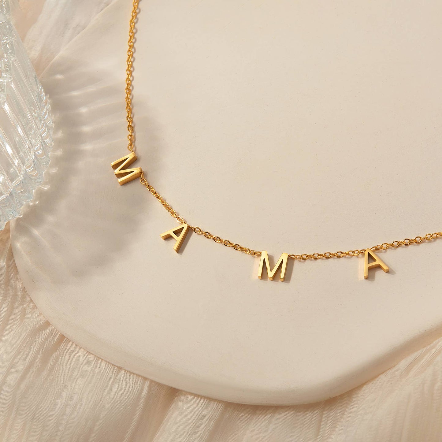 Anavia - Mama Letter Necklace Gift for Mom Jewelry