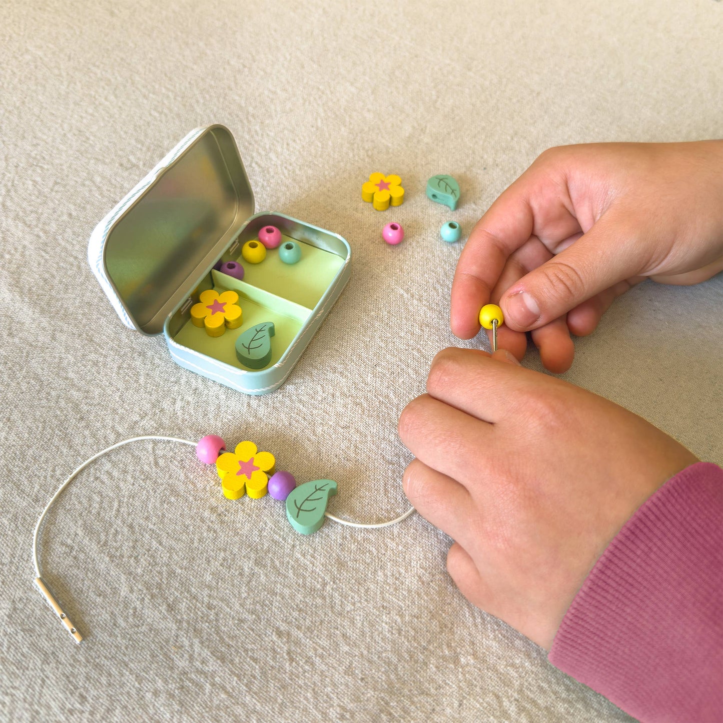Cotton Twist (WE PREPAY ALL USA DUTIES) - Flower Bracelet Gift Kit