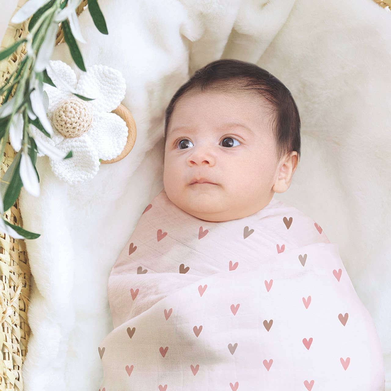 Stephan Baby by Creative Brands - Swaddle Blanket - Hearts