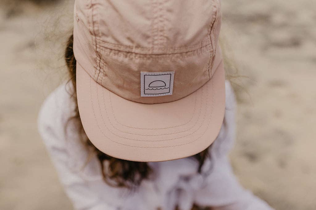 HEY AUGUST CO - Five-panel cap in Petal
