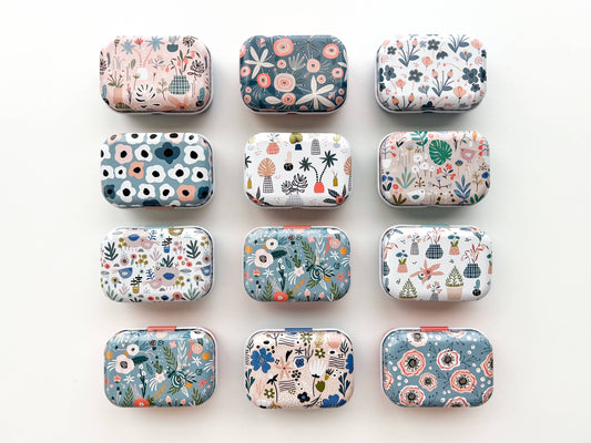 Matryoshka Doll Shop - Magnetic needle tin, floral needle case, needle keeper