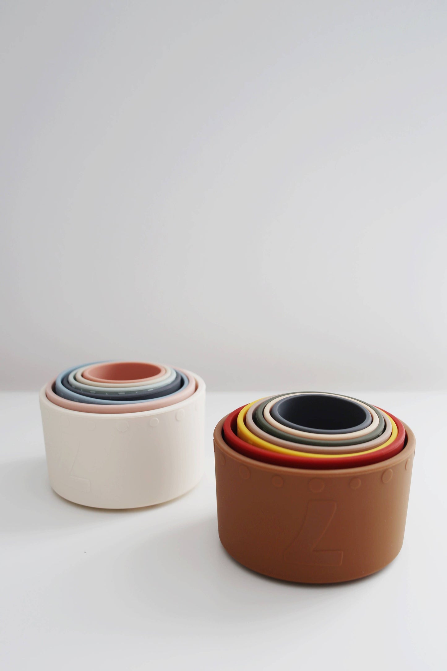 Marlowe & Co - Classic Silicone Stacking Nesting Cups