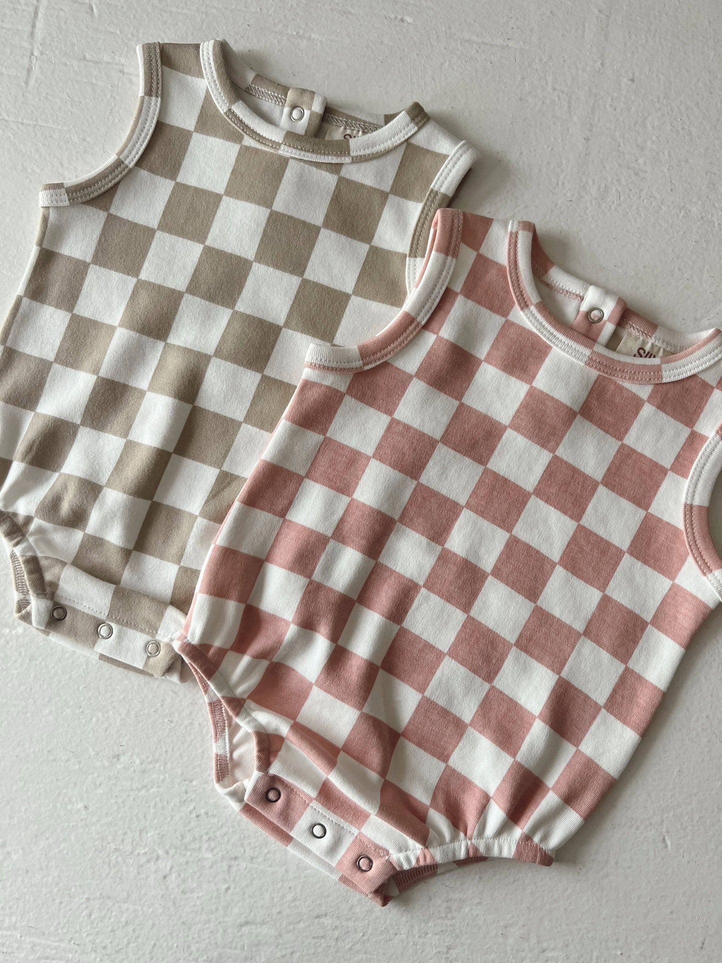 SIIX Collection - Strawberry Shortcake Checkerboard / Organic Dune Bubble