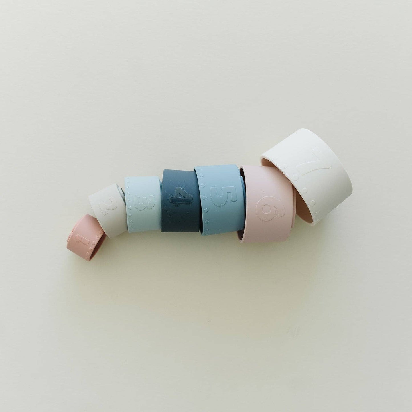 Marlowe & Co - Classic Silicone Stacking Nesting Cups