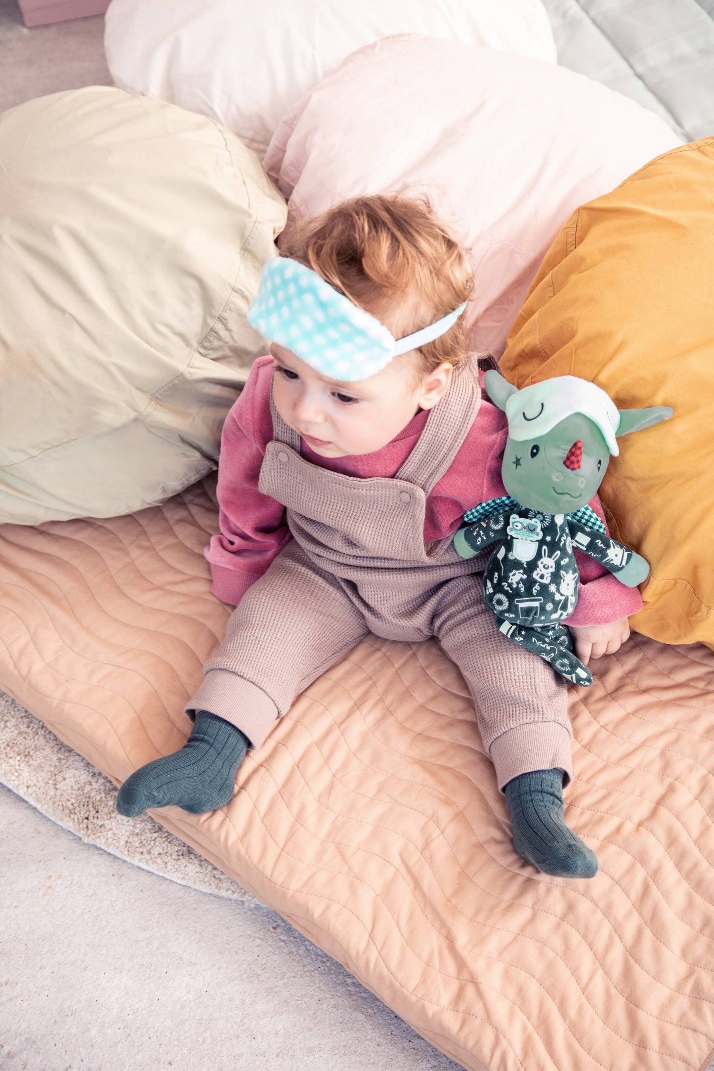 Janod - Joe the Dragon | Glow-in-the-Dark Sleeping Cuddle