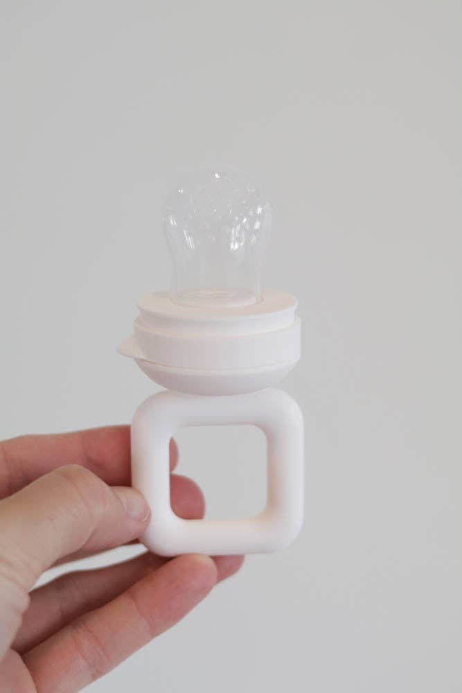 The Saturday Baby - The Saturday Feeder Teether