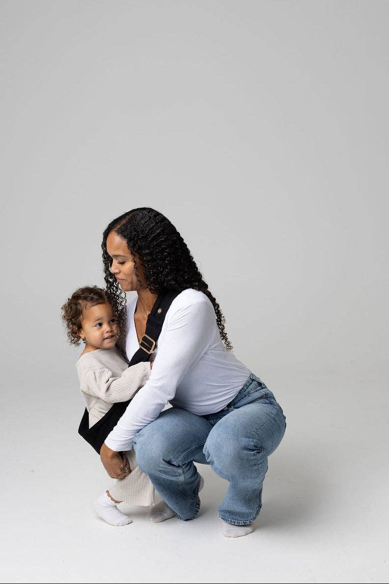 Mabē Baby Carriers - The Monarch Toddler Sling - Ebony