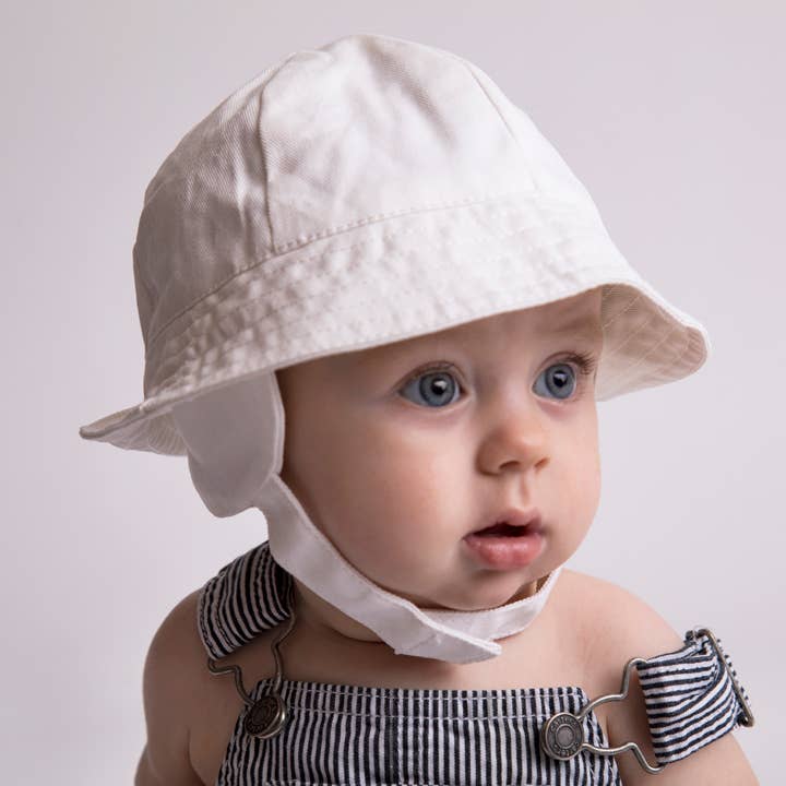 Huggalugs - Tyrolean White Hat With Chinstrap Baby & Toddler