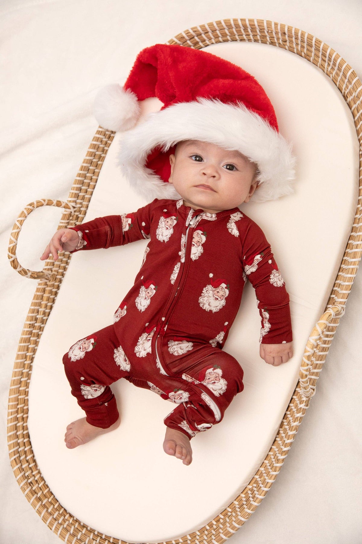 Tiny toes Baby Co - Christmas Vintage Santa Baby Bamboo Zipper Romper