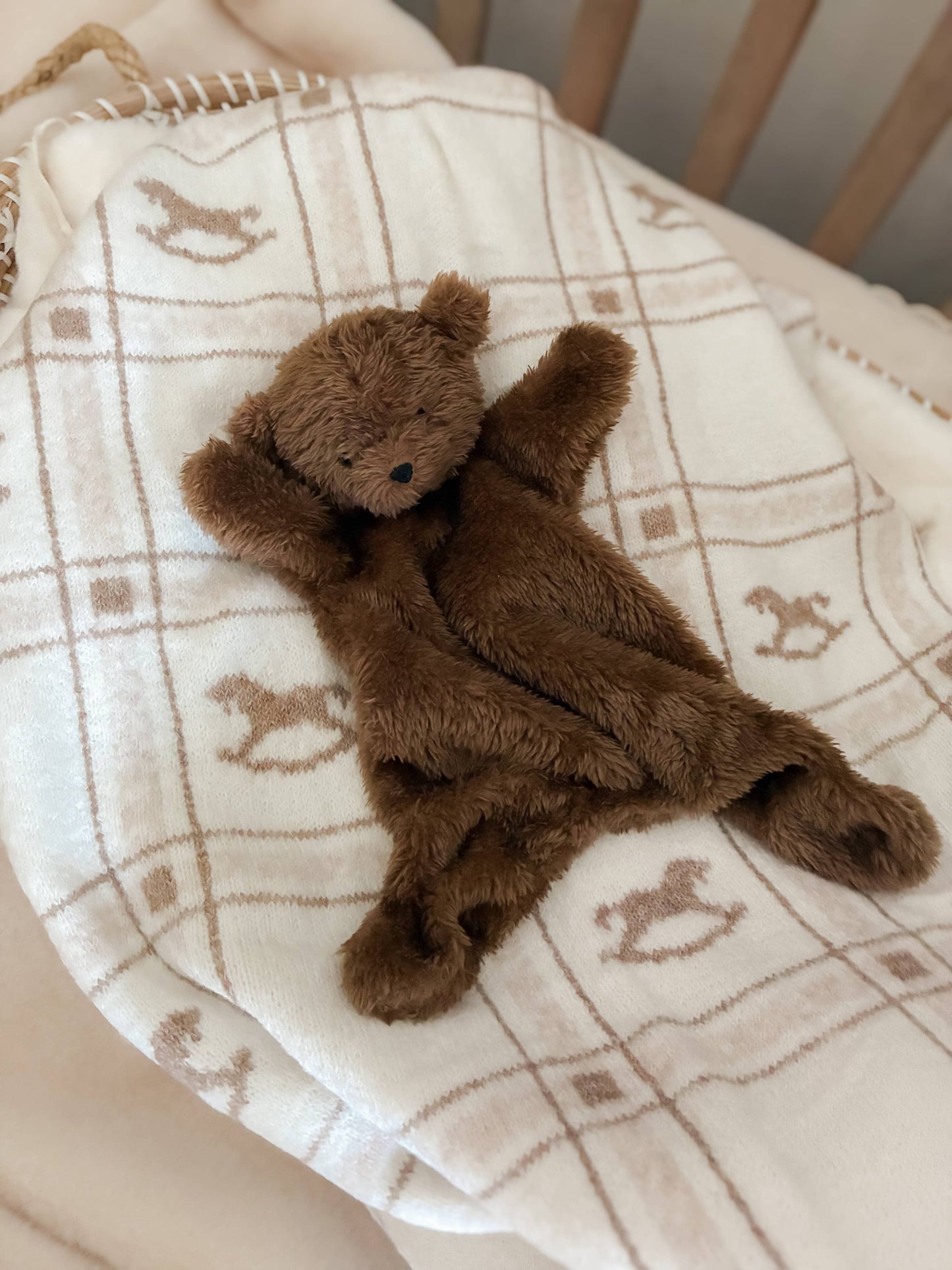 Pop Ya Tot - Little Ted Comforter Toy