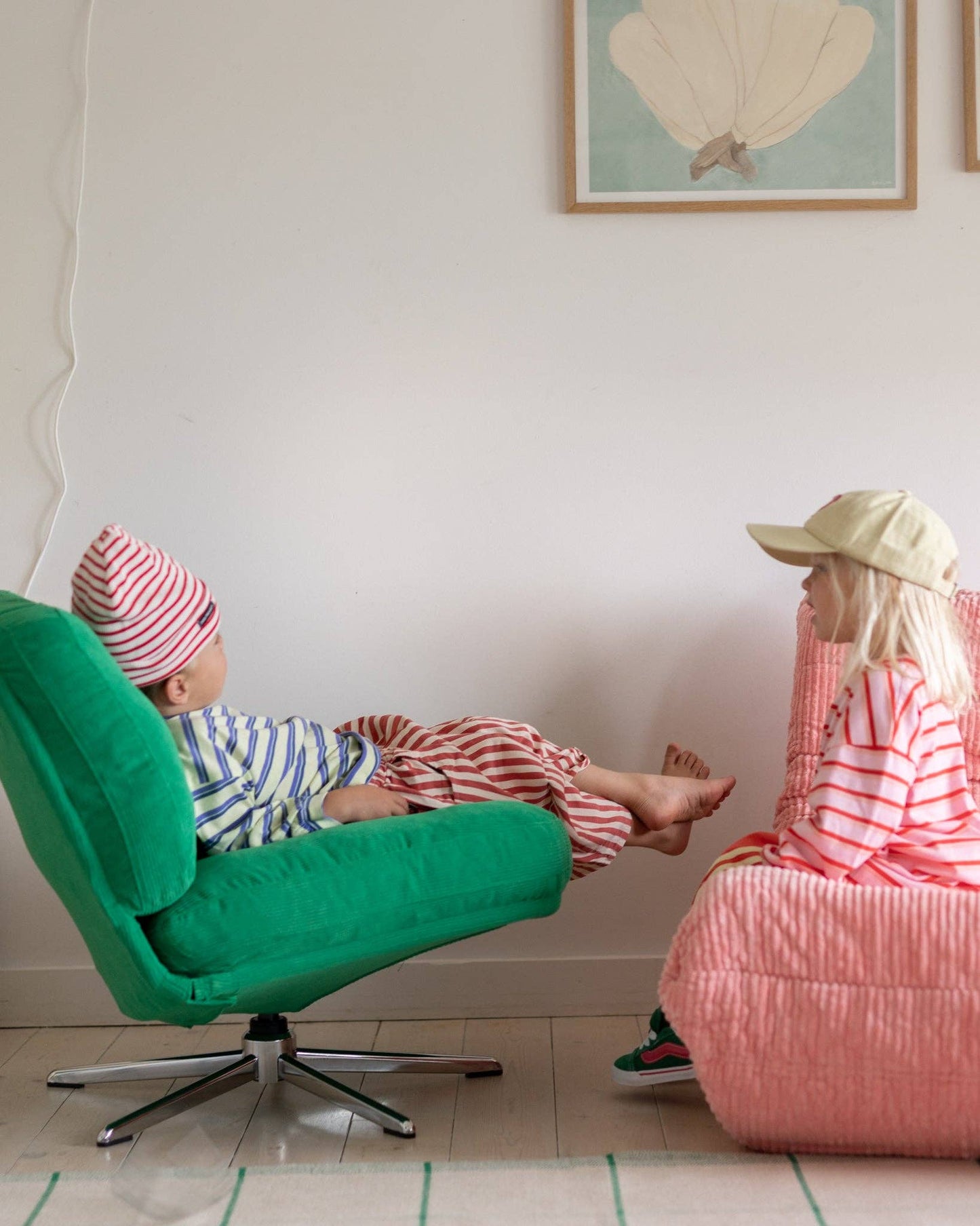 pigeon said please. - Confusion corner top