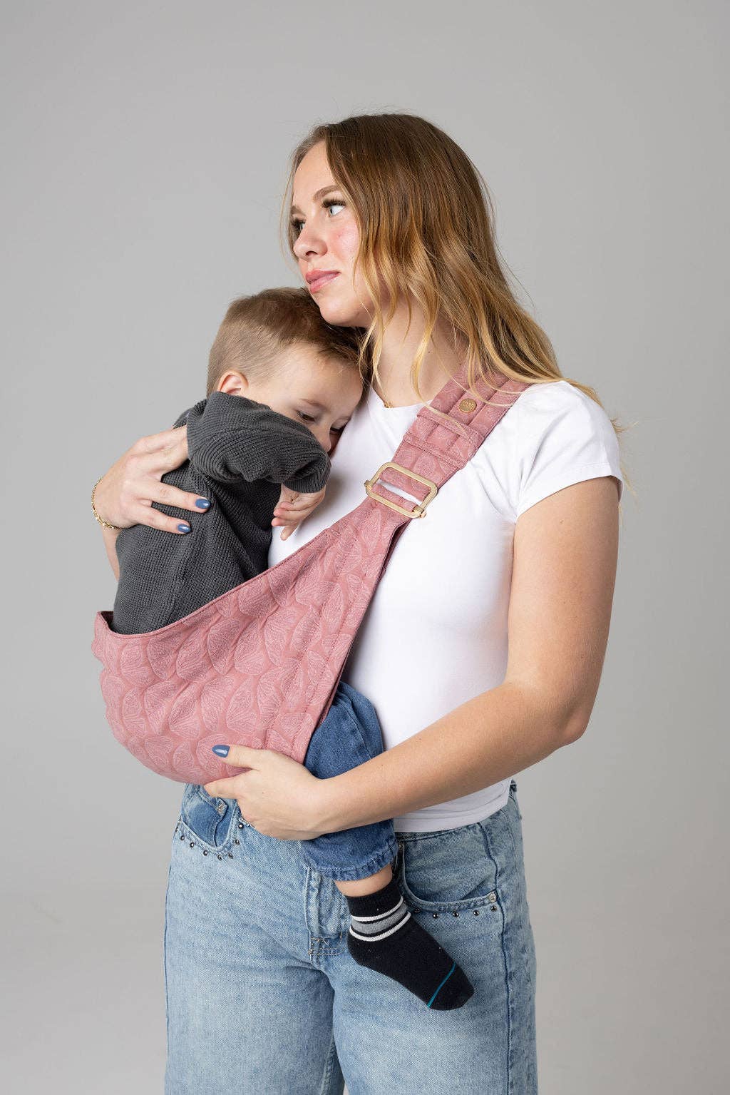 Mabē Baby Carriers - The Monarch Toddler Sling - Mauve Wings