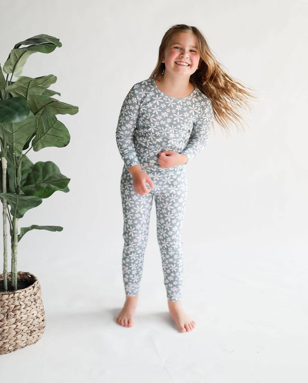 Gaia Baby Goods - Organic Cotton Baby / Toddler Pajamas in Daisy Floral Print