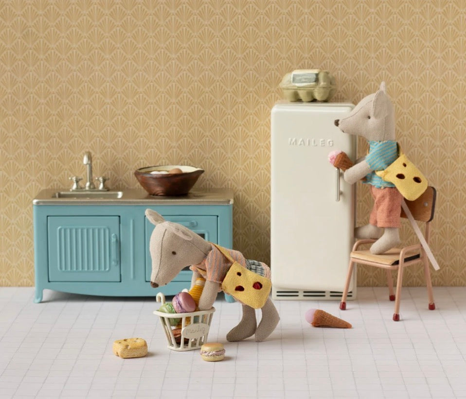 Maileg - Little Brother Mouse With Bag