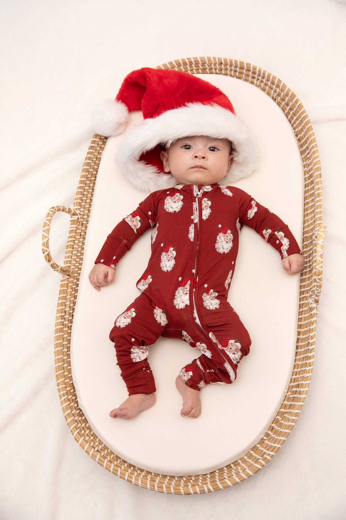 Tiny toes Baby Co - Christmas Vintage Santa Baby Bamboo Zipper Romper