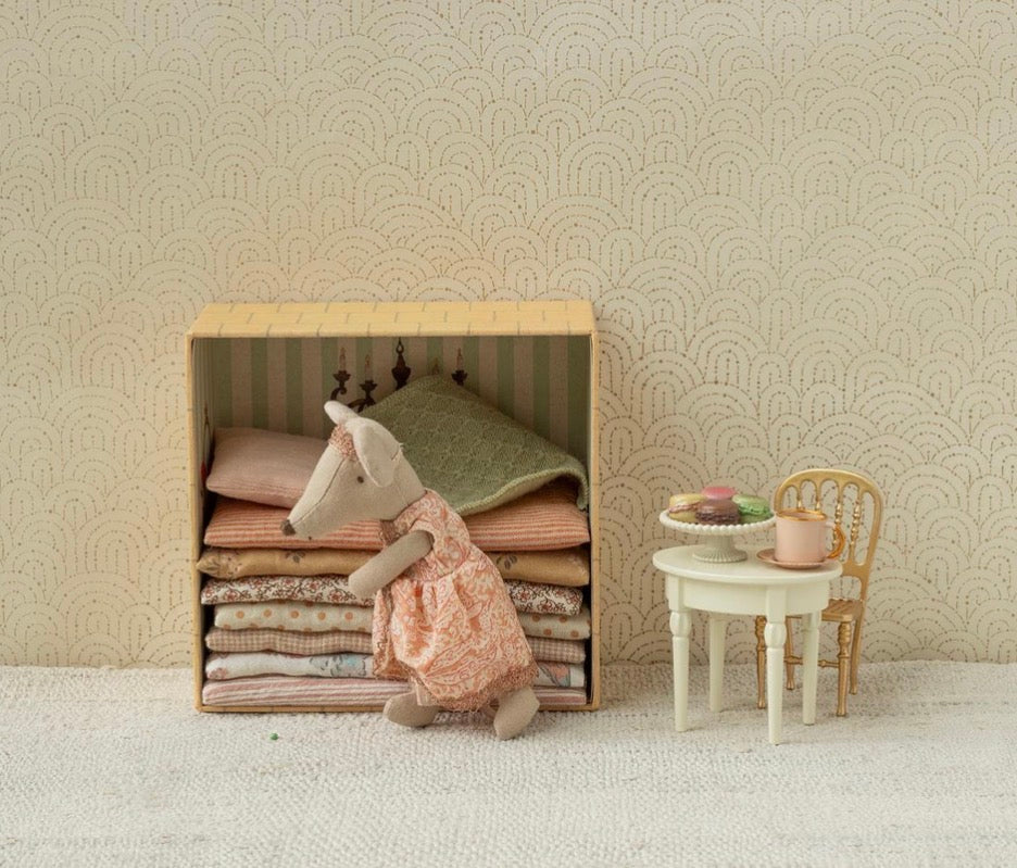Maileg - Princess and the Pea, Big Sister Mouse