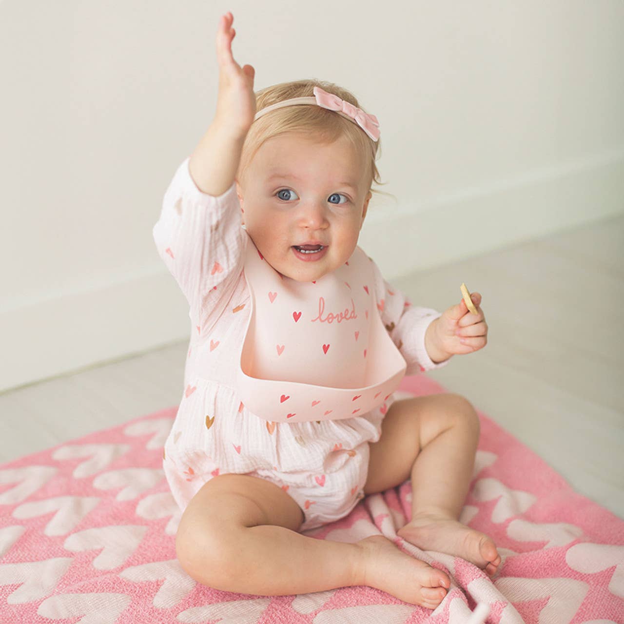 Stephan Baby by Creative Brands - Long Sleeve Muslin Romper - Hearts