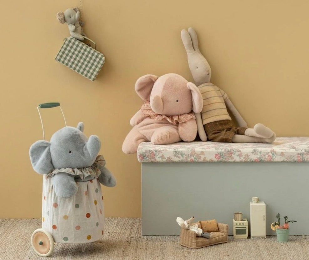 Maileg - Couch. Mouse - Marble