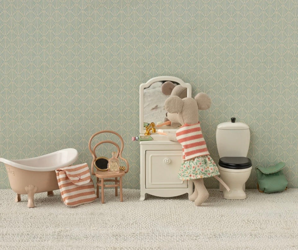 Maileg - Toothbrush Set in Bag, Mouse - Coral Stripe