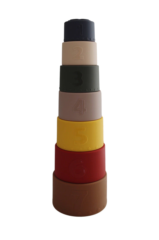 Marlowe & Co - Retro Stacking Silicone Nesting Cups