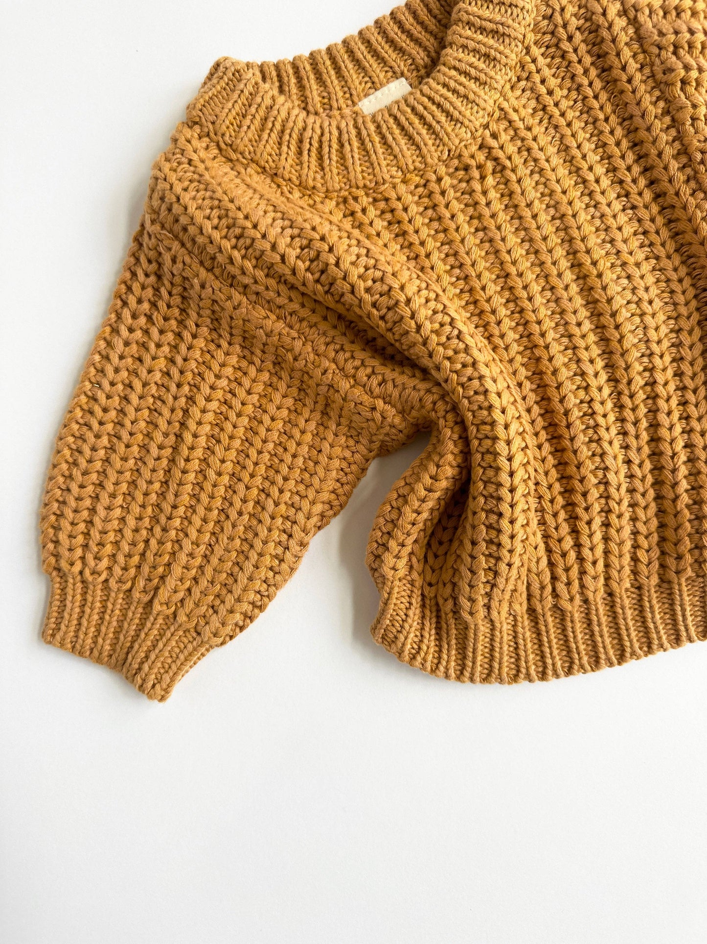 OLIVE & CRADLE - Baby Chunky Knit Braided Sweater