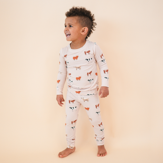 bug + bean kids - Bamboo 2-Piece Toddler Pajama Set - Oatmeal Cow | Unisex