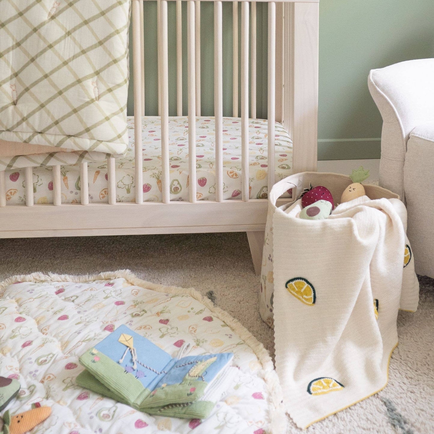 Crane Baby - Clementine Lemon Embroidered Knit Baby Blanket
