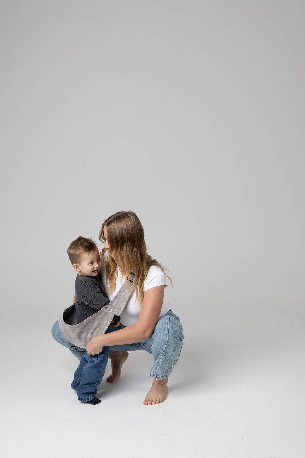 Mabē Baby Carriers - The Monarch Toddler Sling - Ashland Camo