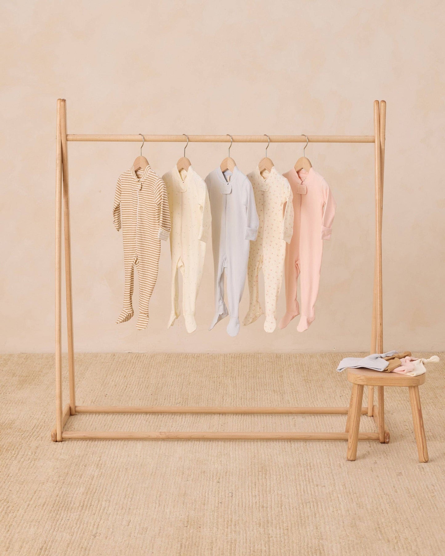 Quincy Mae - Zip Longsleeve Sleeper Footie || Honey Stripe