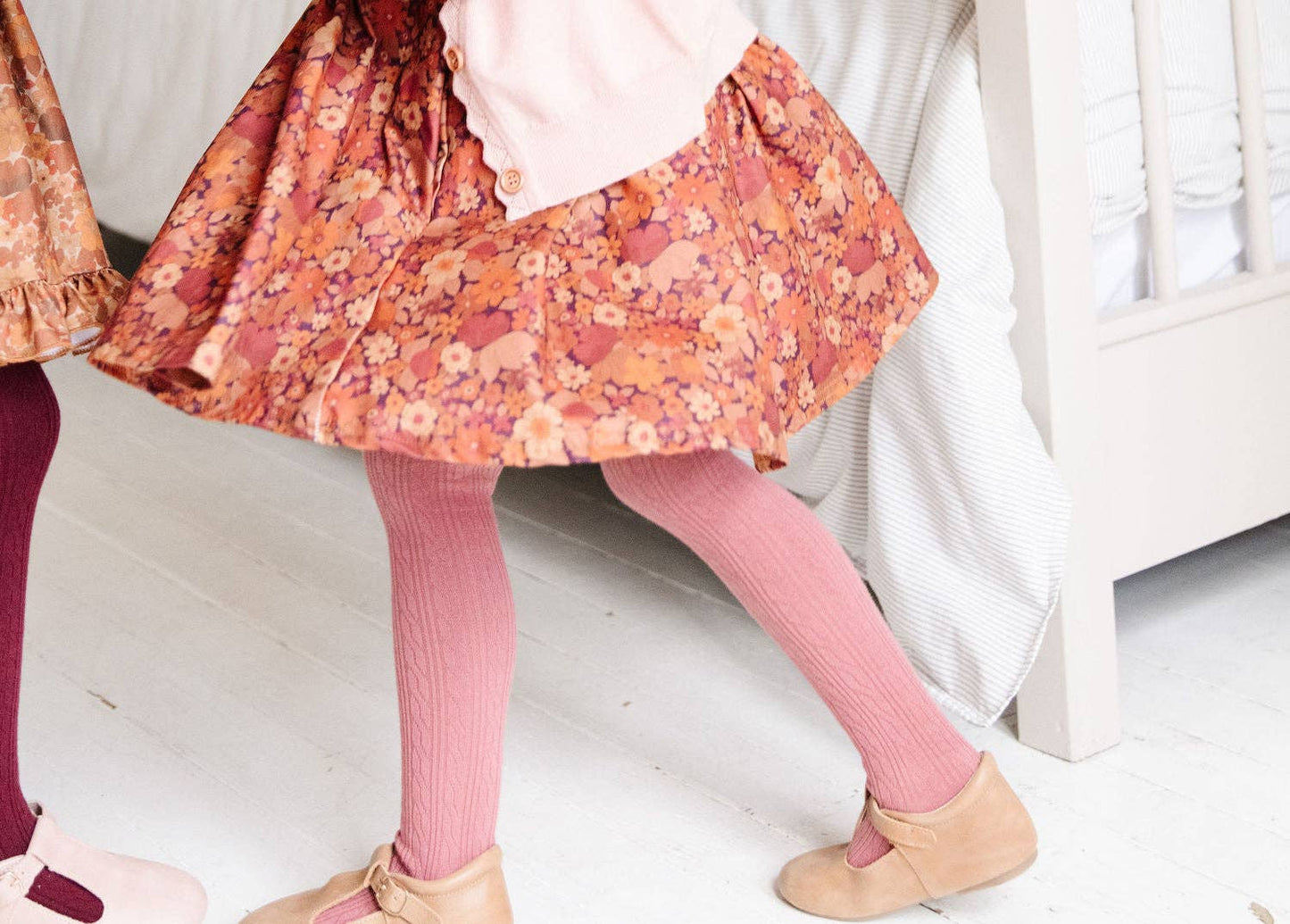 Mauve Rose Cable Knit Tights: 1-2 YEARS