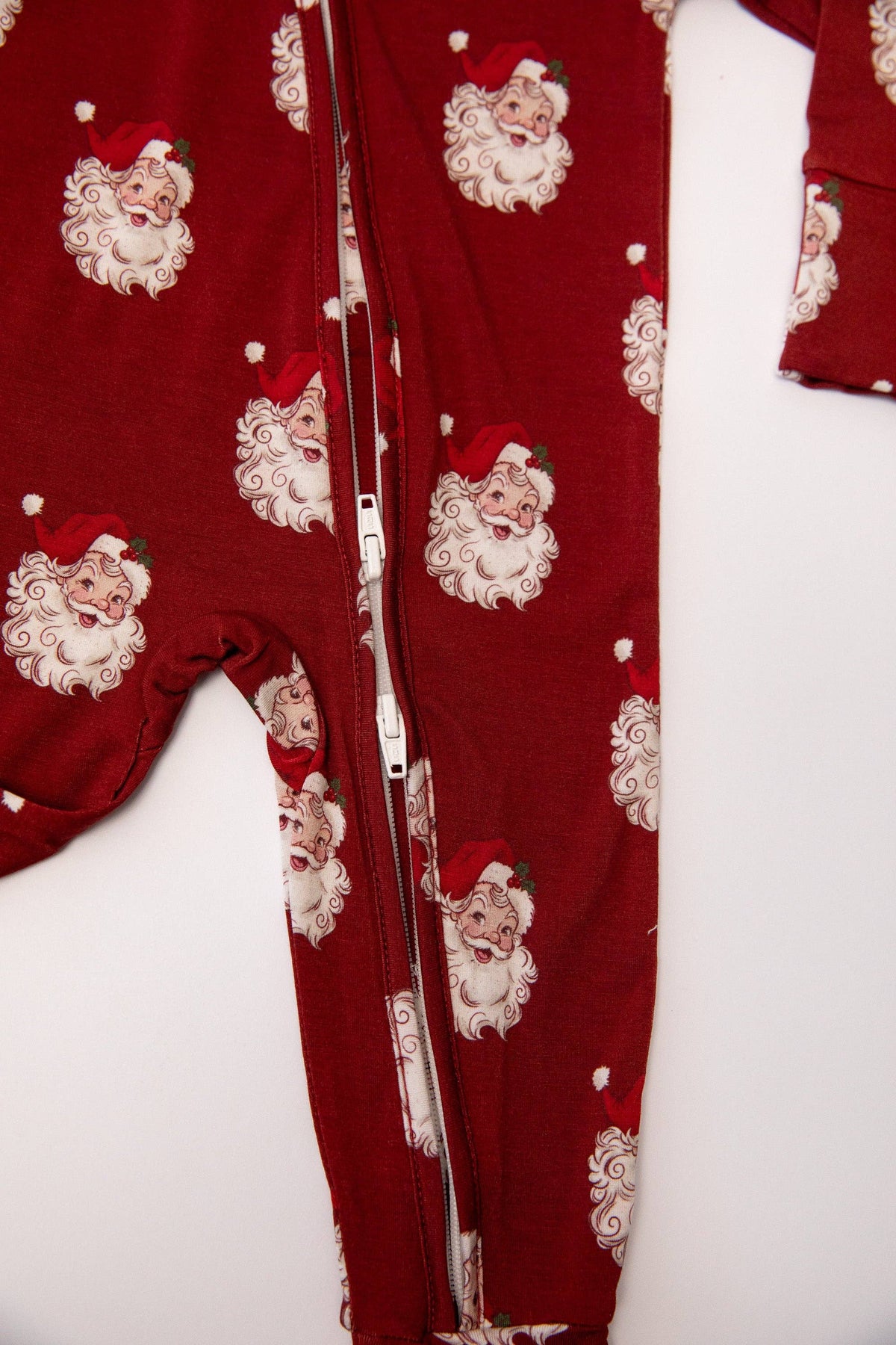 Tiny toes Baby Co - Christmas Vintage Santa Baby Bamboo Zipper Romper