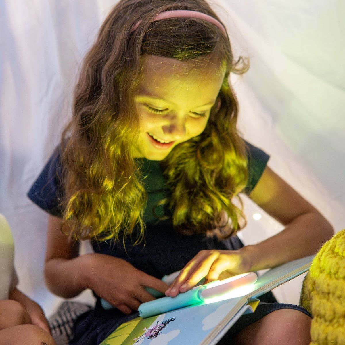 Glo Pals - Glo Pals Light Up Book - Blair's Backyard of Big Ideas