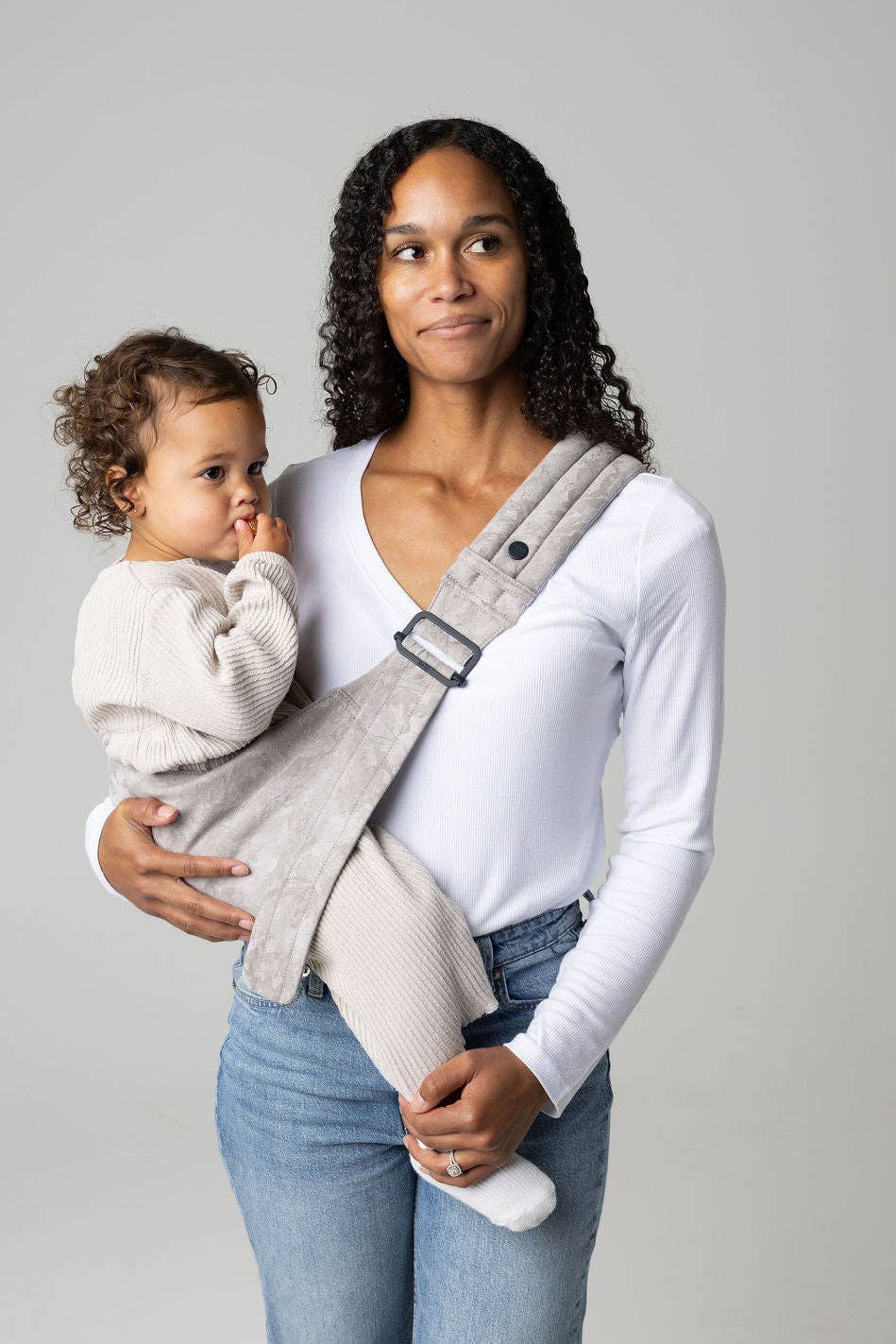 Mabē Baby Carriers - The Monarch Toddler Sling - Ashland Camo
