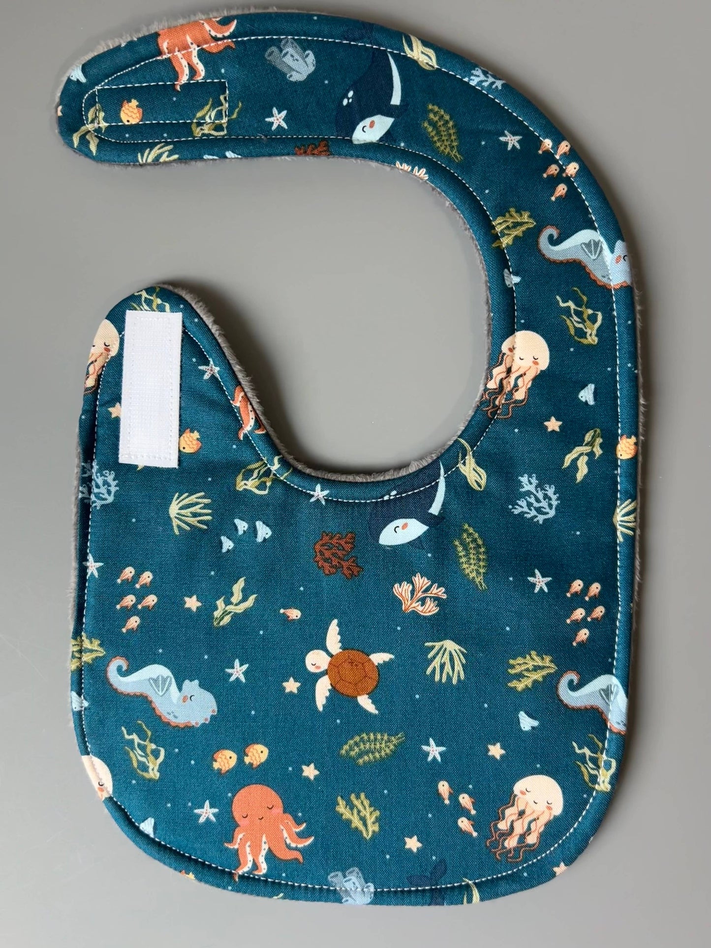 Port & Starbird - Ocean Lullaby bib