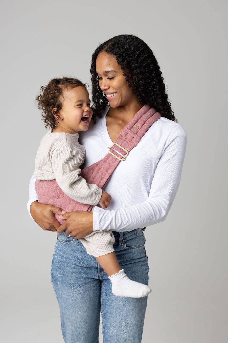 Mabē Baby Carriers - The Monarch Toddler Sling - Mauve Wings