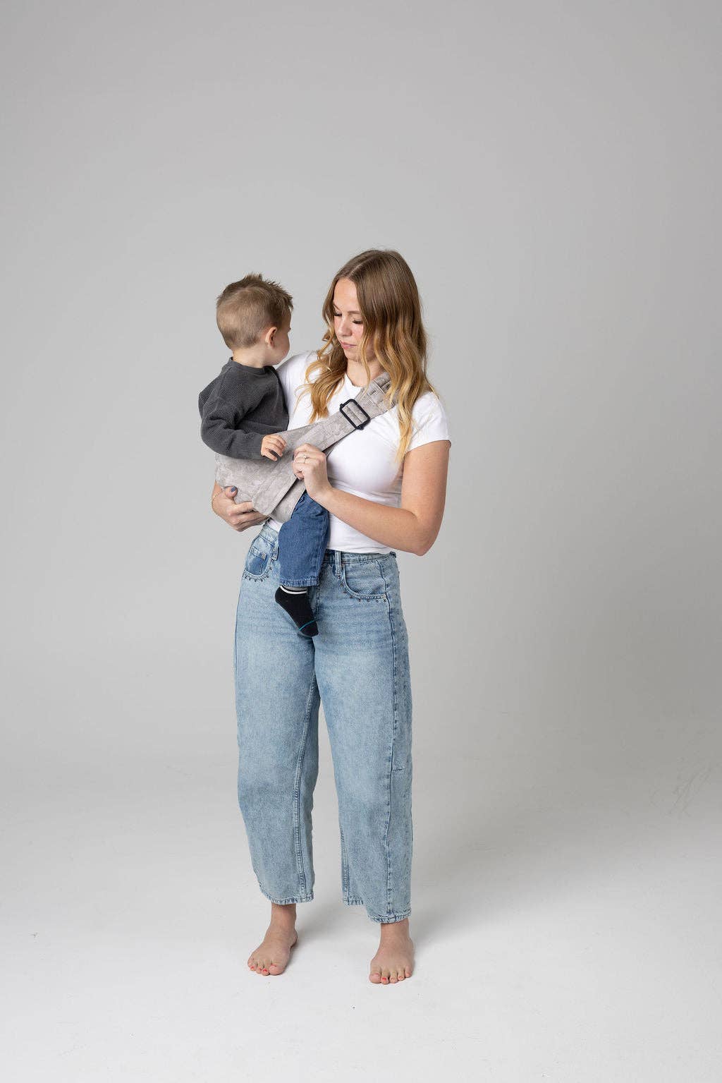 Mabē Baby Carriers - The Monarch Toddler Sling - Ashland Camo